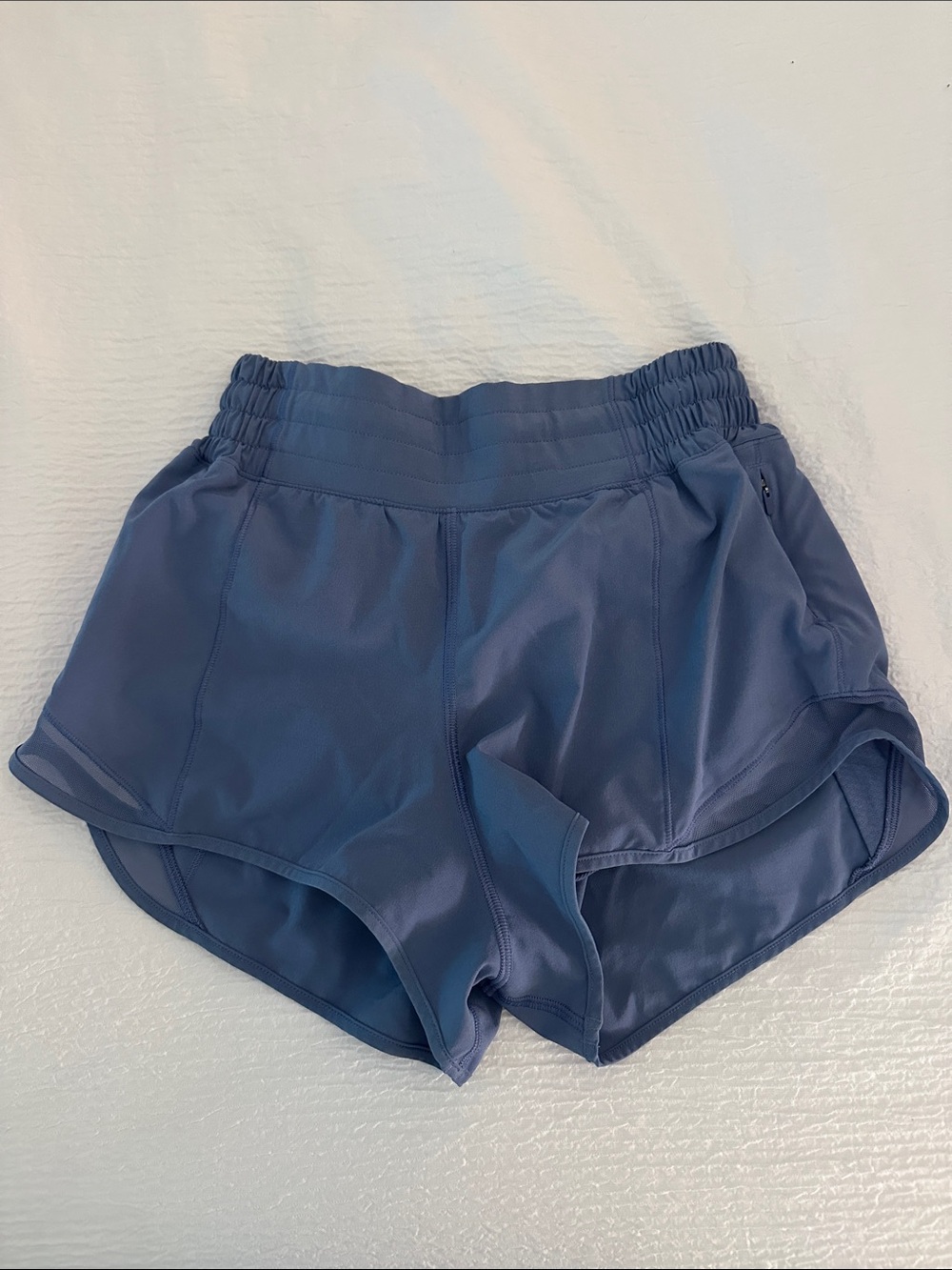Lululemon High rise Hotty Hot Shorts 2.5”